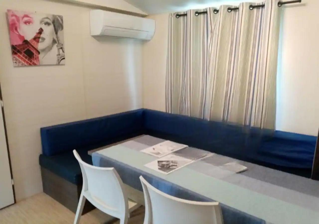 La Roque D'Antheron - Mobile-Home - 6 Pers - 3 Ch - Piscine エクステリア 写真